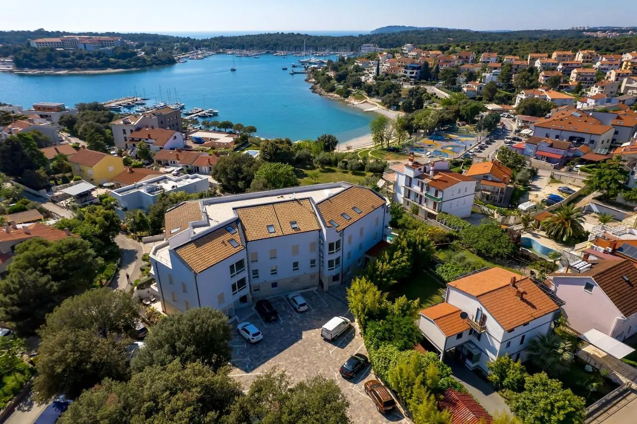 Apartment Hana Pjescana Uvala Croatia